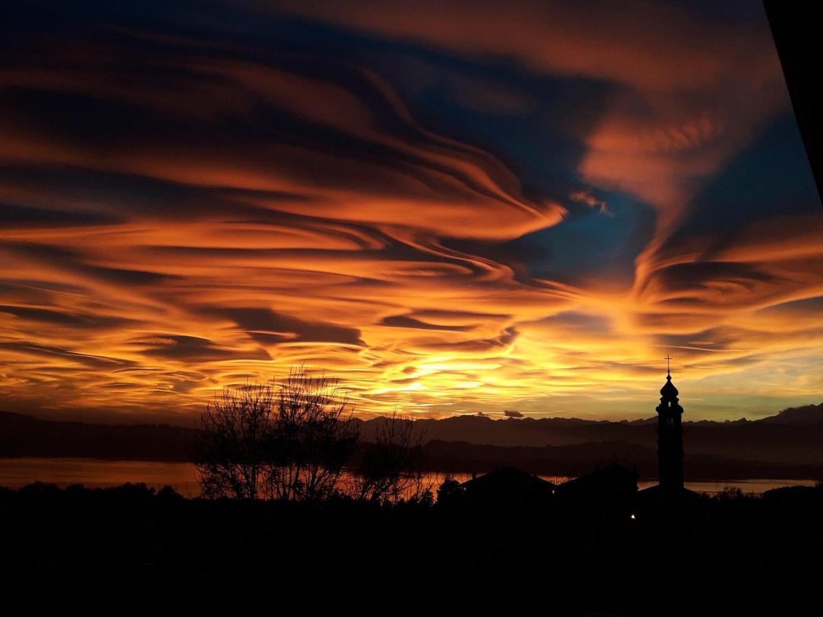 가비라테 Tramonto Al Lago 아파트 외부 사진